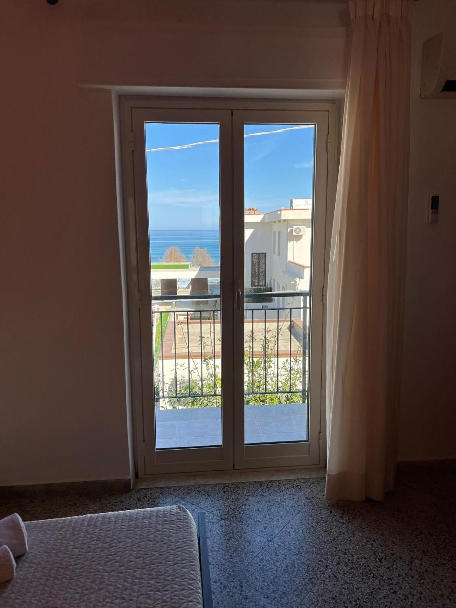 Casa Scirocco Apartman Cefalù Kültér fotó